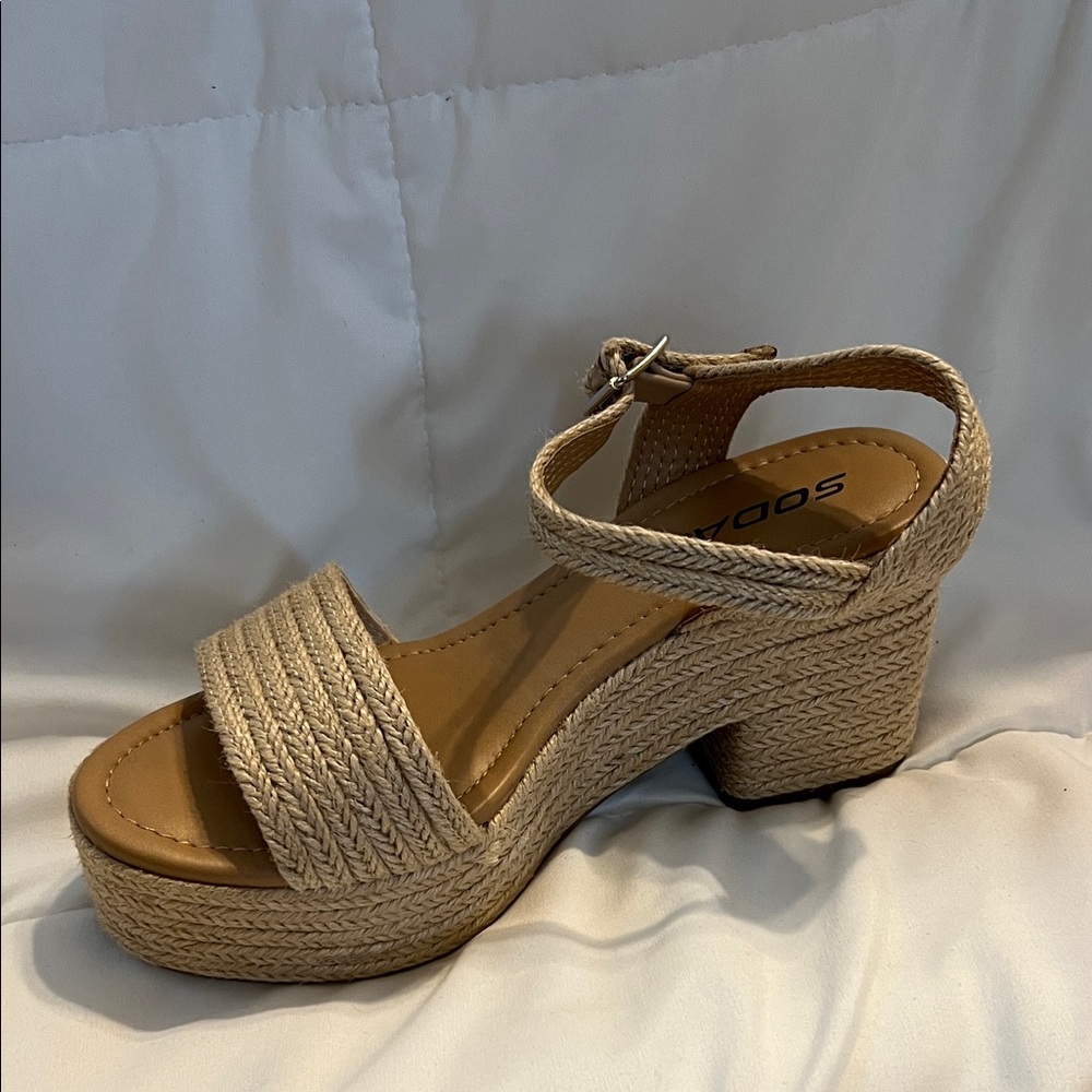 Soda Beige Espadrille Platform Sandals